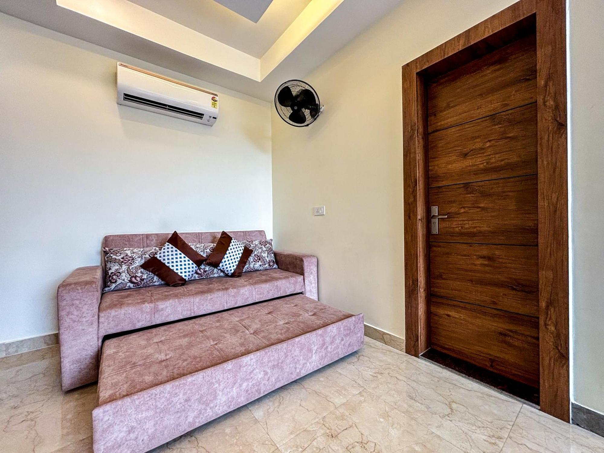 רישיקש Hotel Nirvana Bliss, Behind Parmarth Niketan מראה חיצוני תמונה
