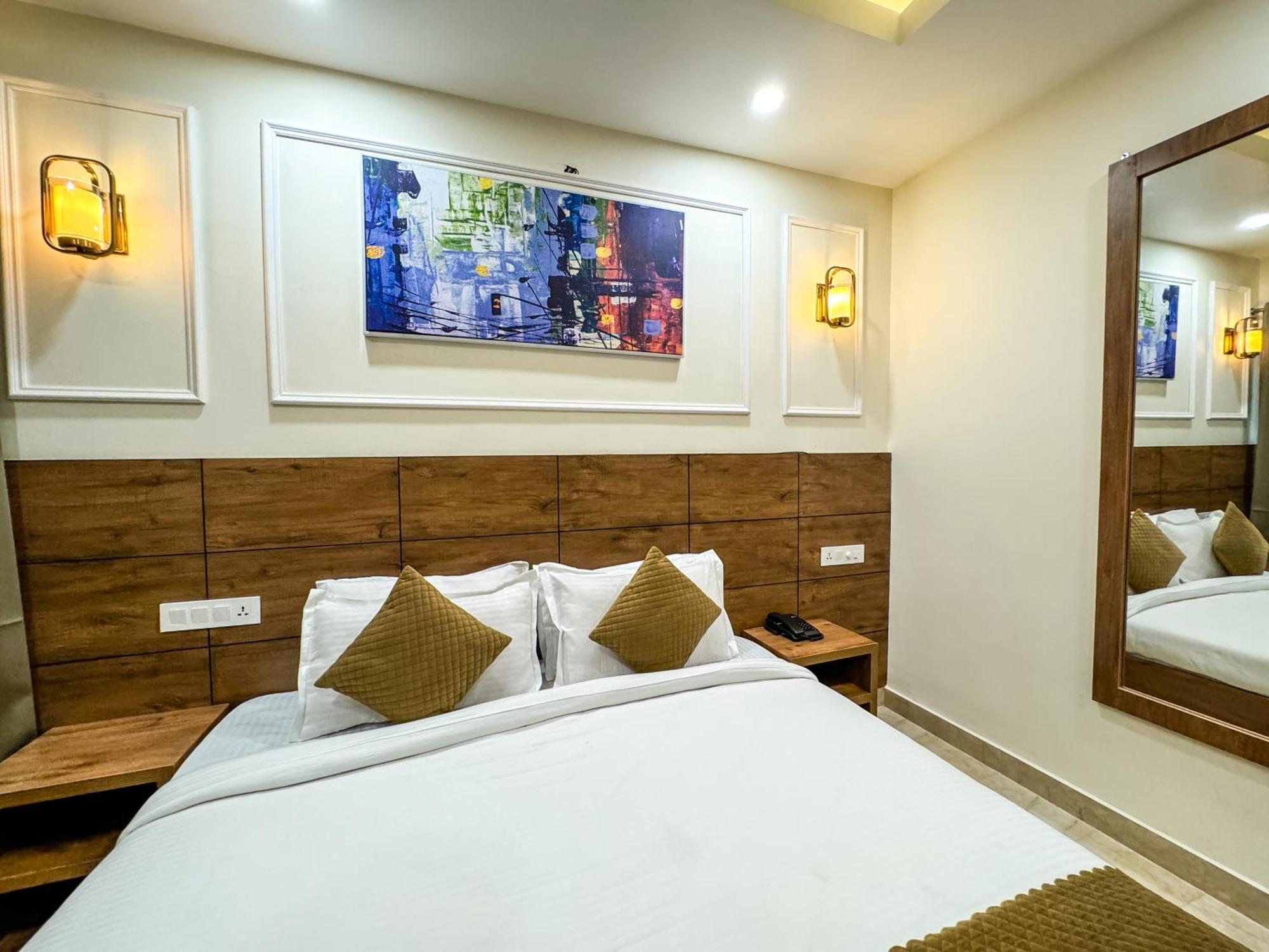 רישיקש Hotel Nirvana Bliss, Behind Parmarth Niketan מראה חיצוני תמונה