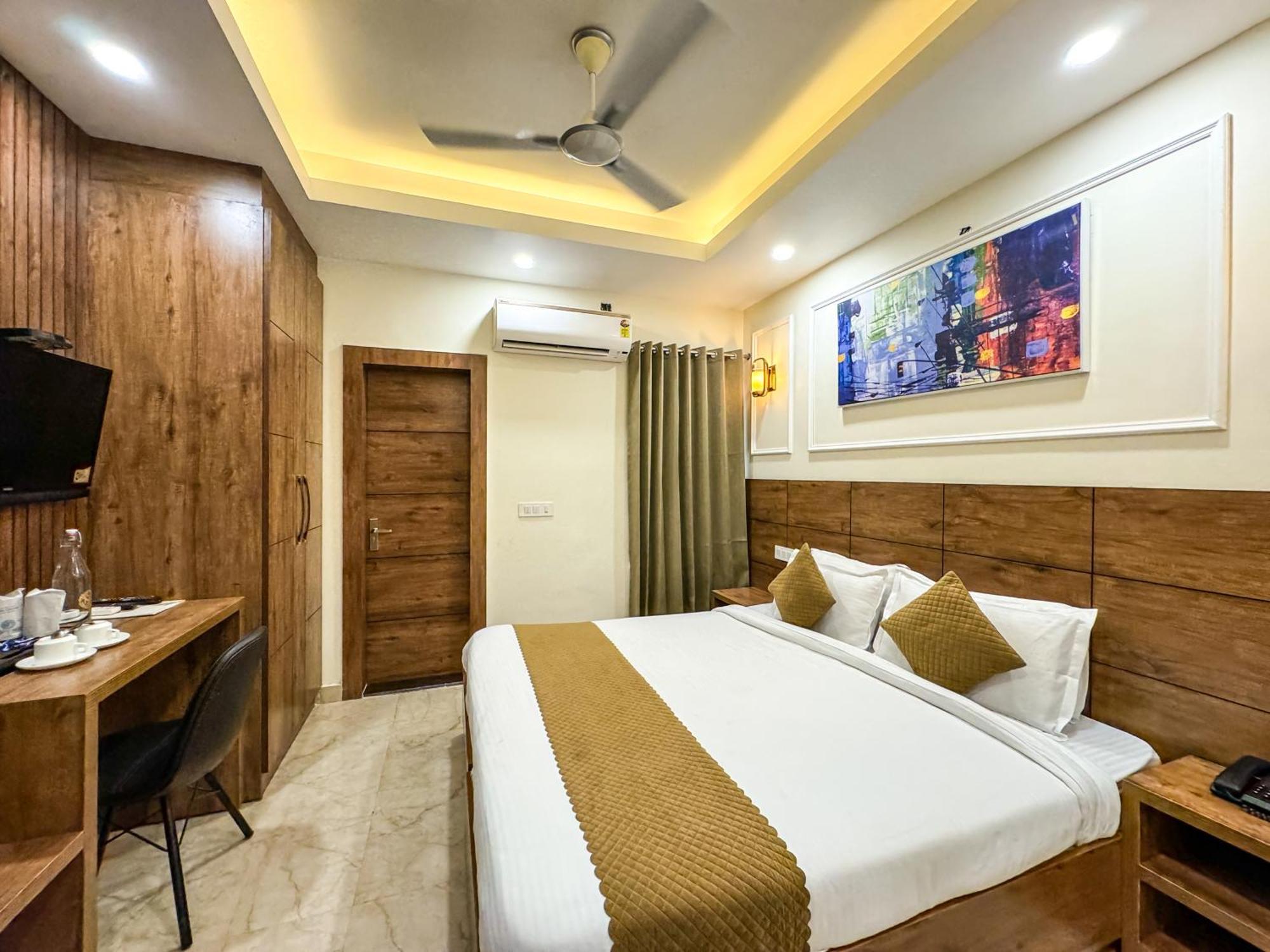 רישיקש Hotel Nirvana Bliss, Behind Parmarth Niketan מראה חיצוני תמונה