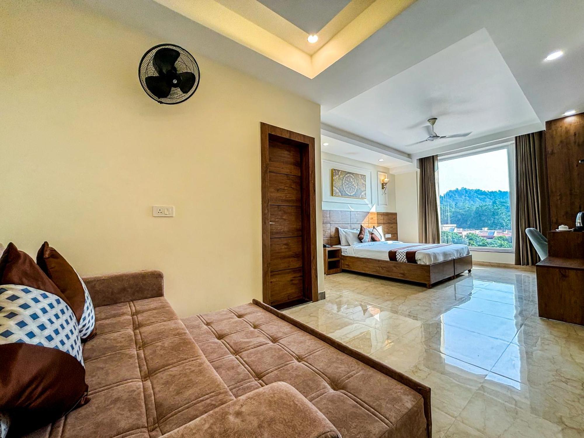 רישיקש Hotel Nirvana Bliss, Behind Parmarth Niketan מראה חיצוני תמונה