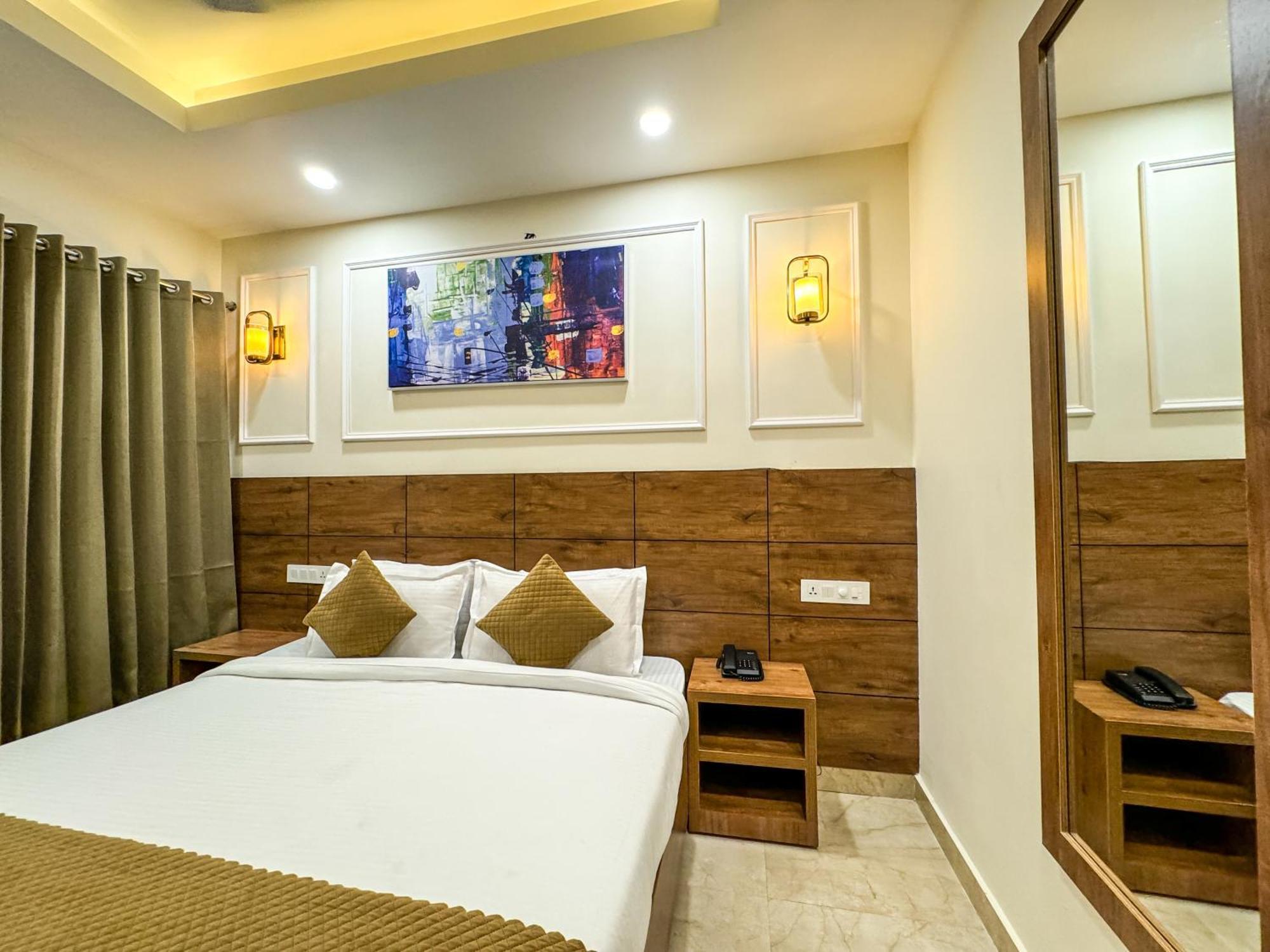 רישיקש Hotel Nirvana Bliss, Behind Parmarth Niketan מראה חיצוני תמונה