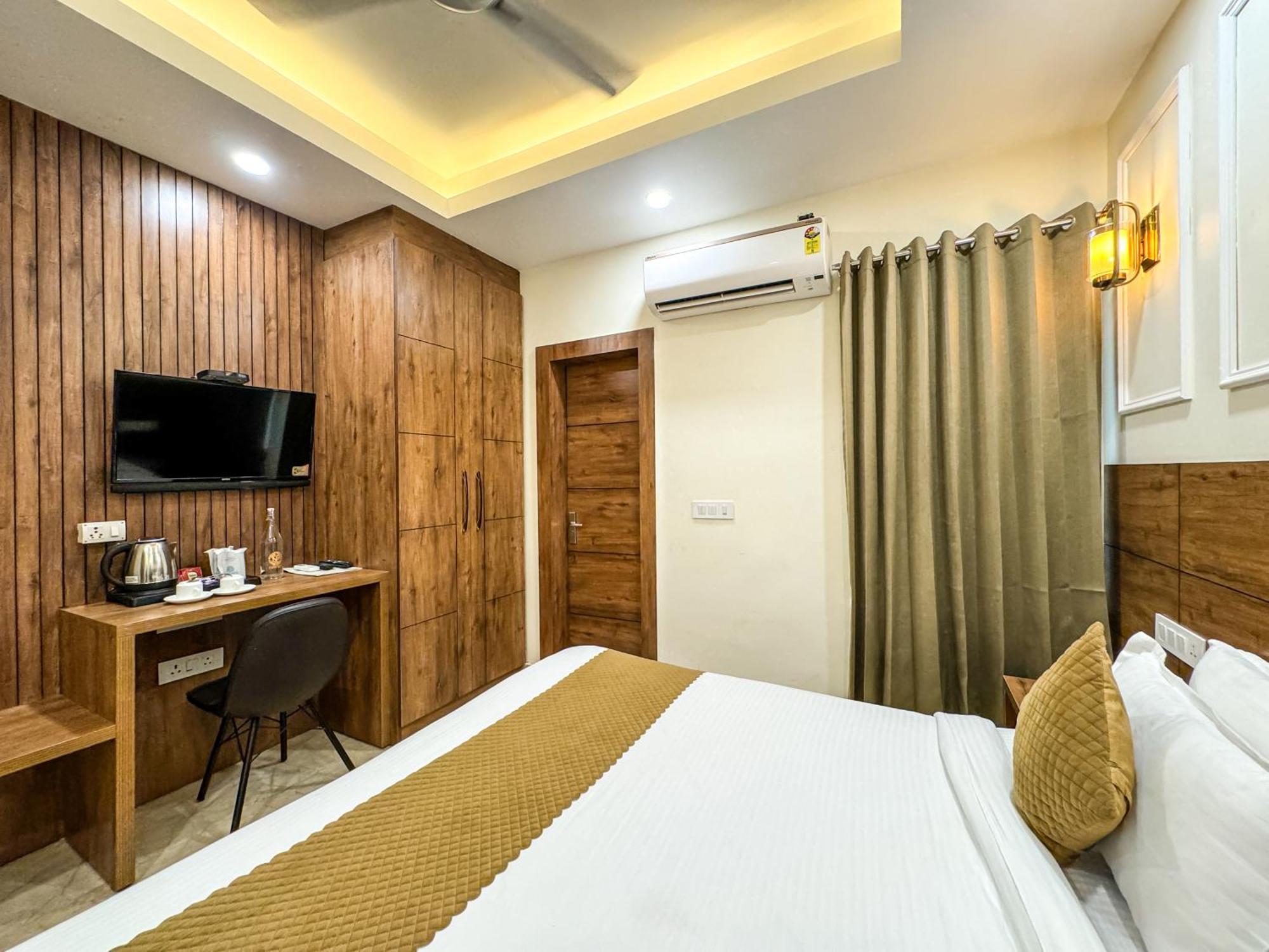 רישיקש Hotel Nirvana Bliss, Behind Parmarth Niketan מראה חיצוני תמונה